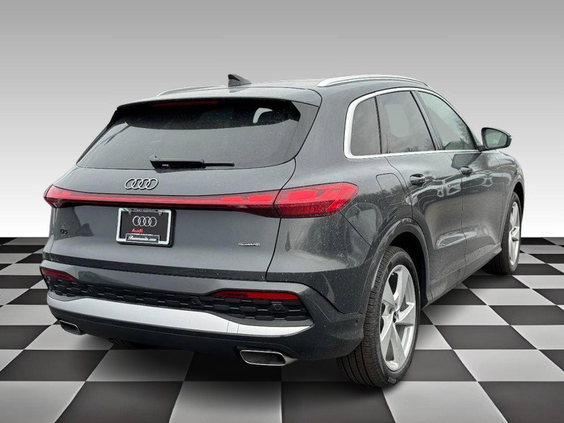 New 2025 Audi Q5 Prestige image 3