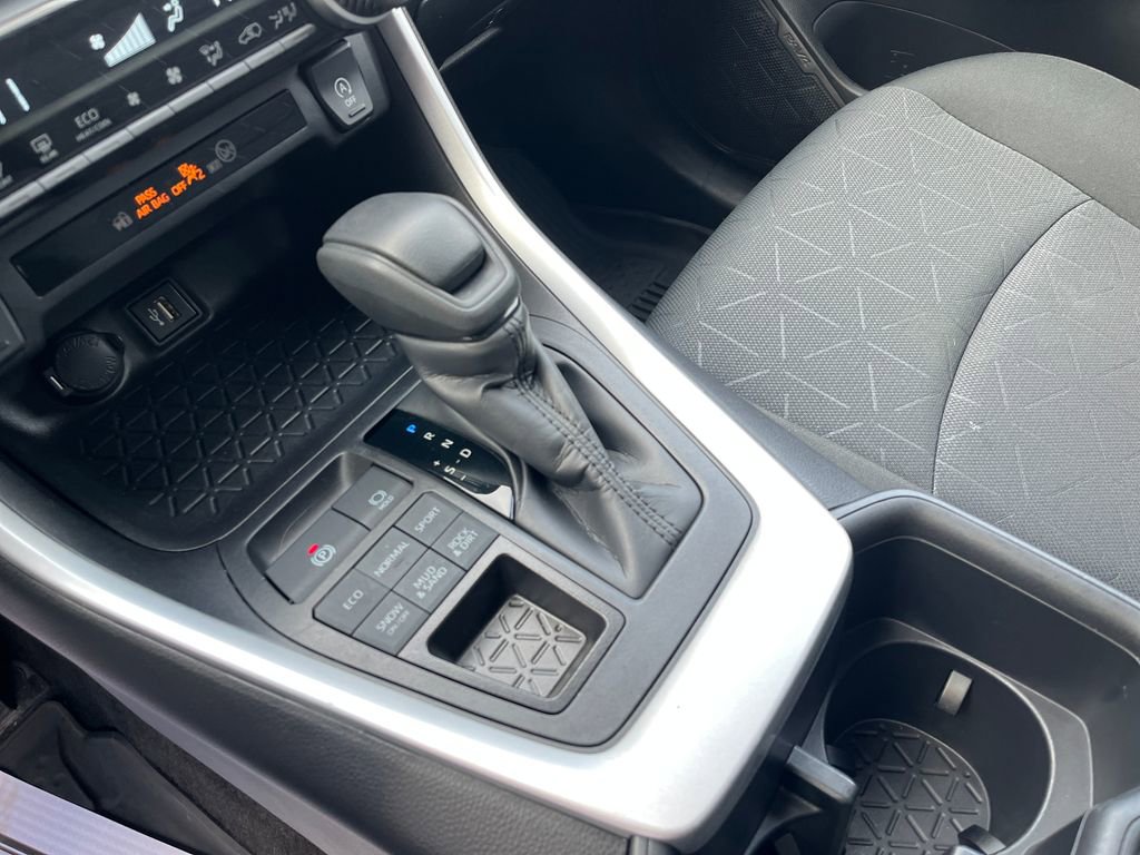 Certified 2024 Toyota RAV4 XLE image 26