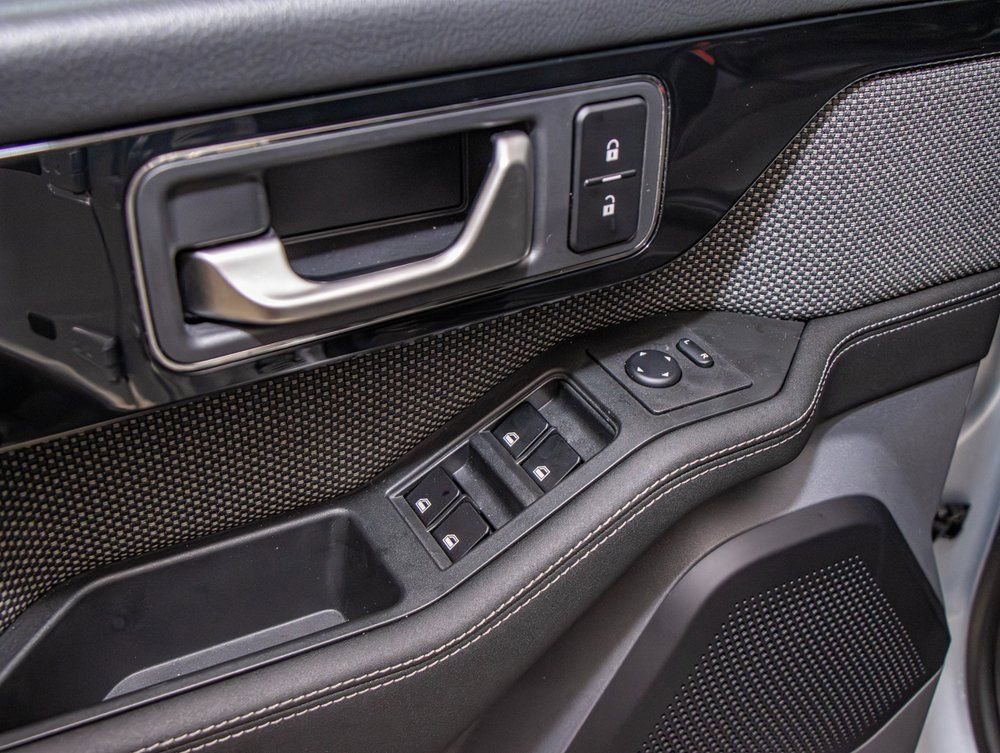 Used 2024 INEOS Grenadier image 14