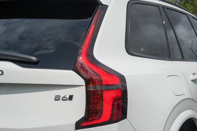 New 2027 Volvo XC90 B6 Ultra AWD/4WD image 7