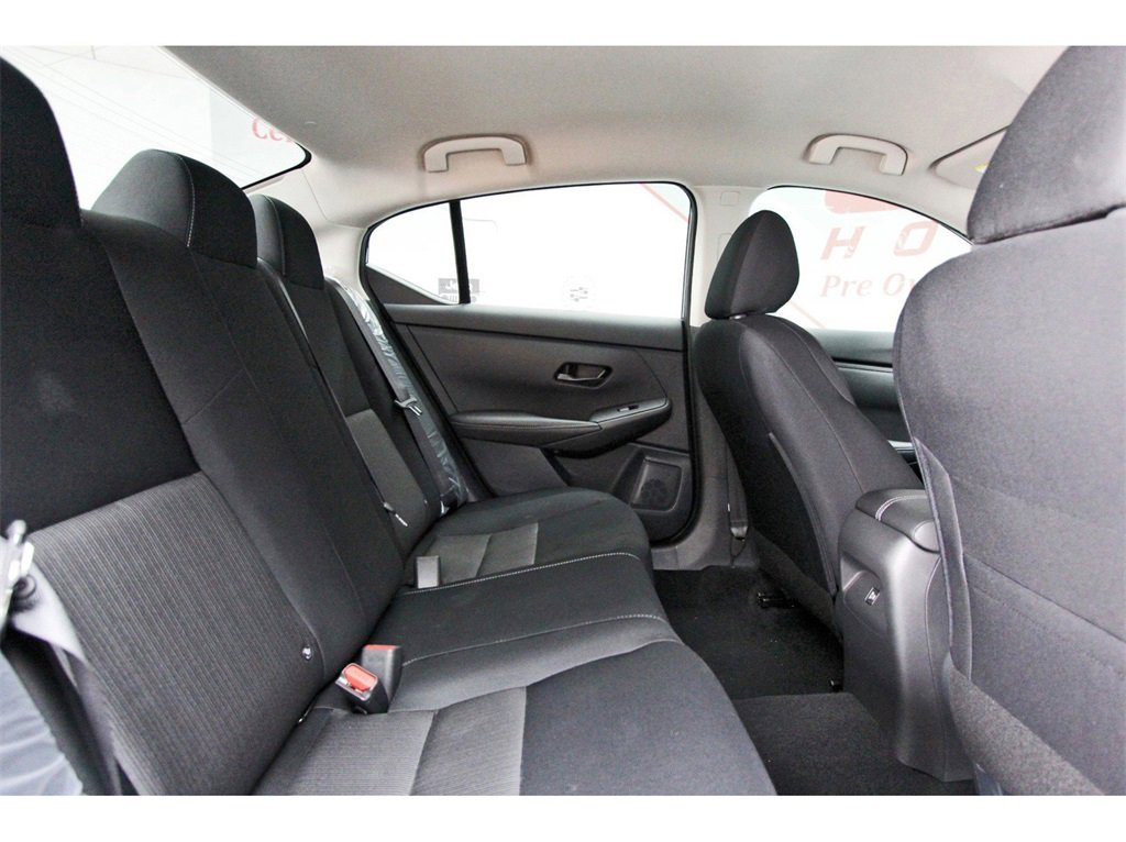 New 2025 Nissan Sentra SV image 9