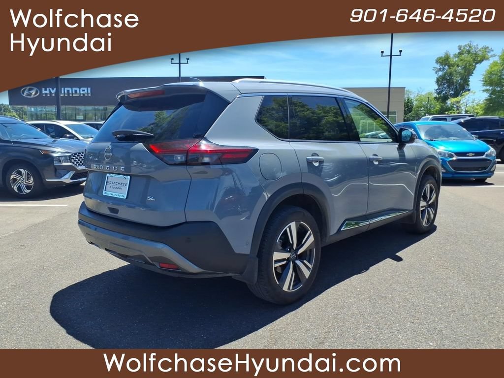Used 2023 Nissan Rogue SL w/ SL Premium Package FWD image 5