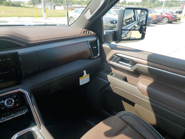 New 2026 GMC Sierra 3500 Denali w/ Denali Reserve Package image 11