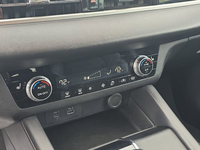 Used 2023 Mitsubishi Outlander SE AWD/4WD image 19