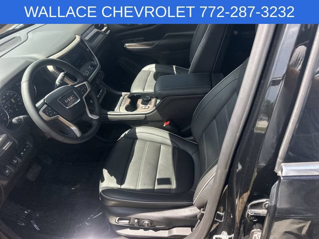 Used 2023 GMC Acadia Denali w/ Black Diamond Edition AWD/4WD image 16