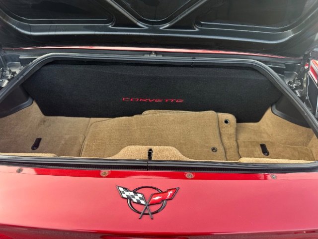 Used 1998 Chevrolet Corvette Convertible w/ Performance Handling Pkg image 25
