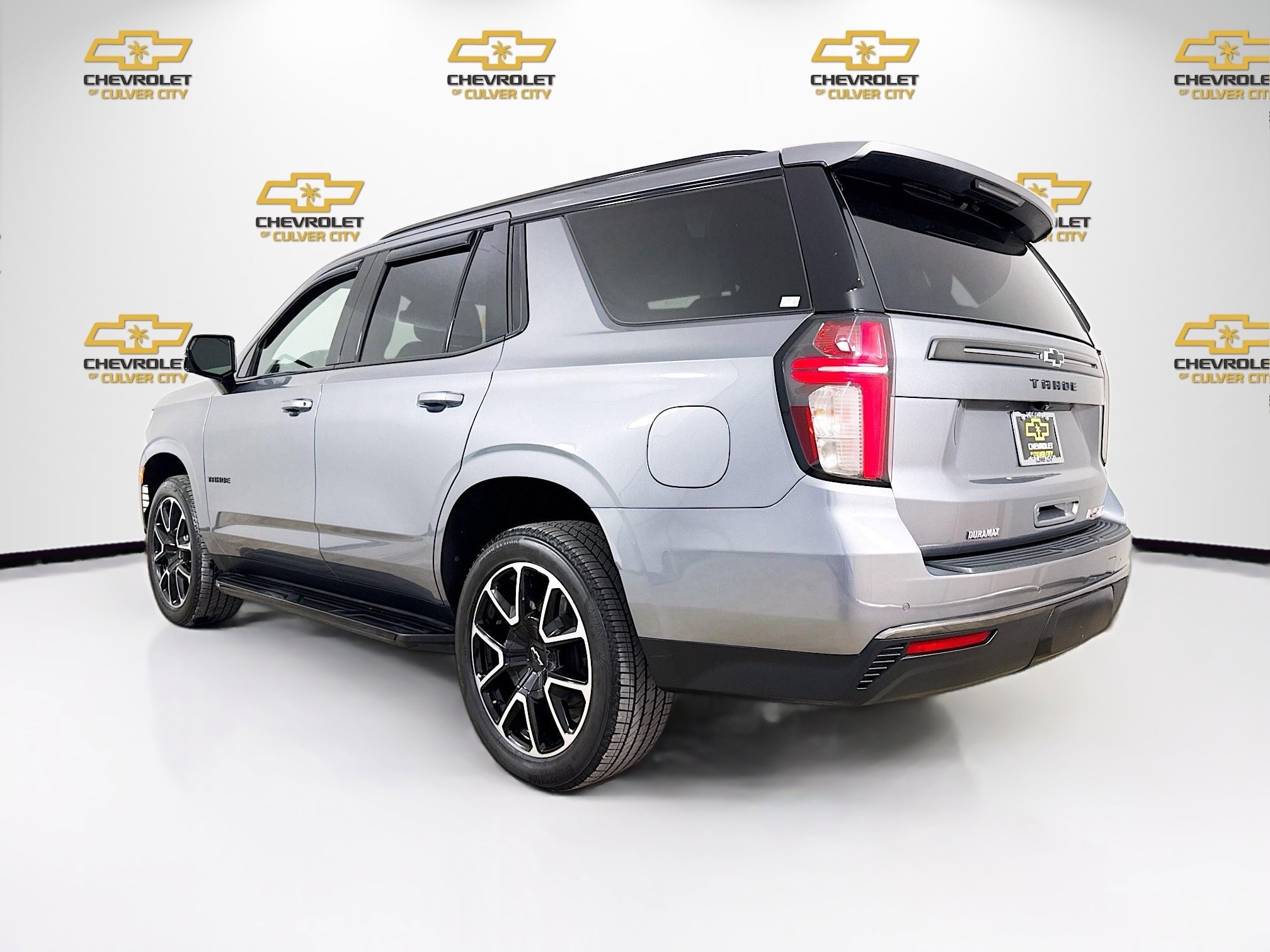 Used 2022 Chevrolet Tahoe RST w/ Luxury Package AWD/4WD image 5