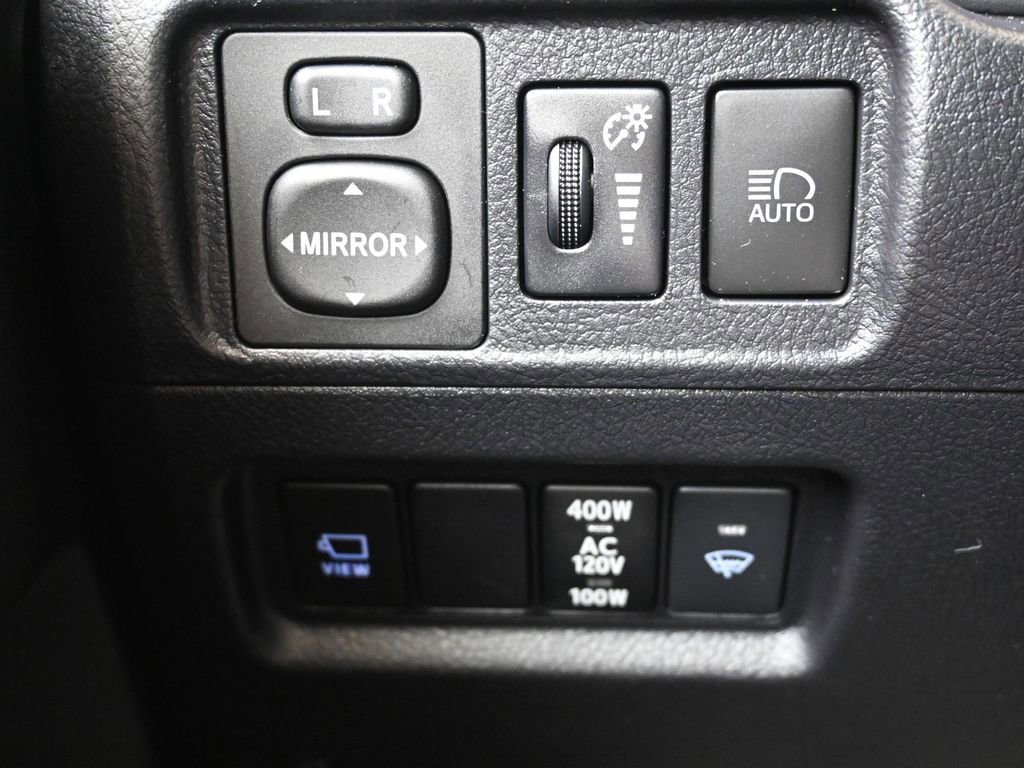 Used 2023 Toyota 4Runner Limited image 25