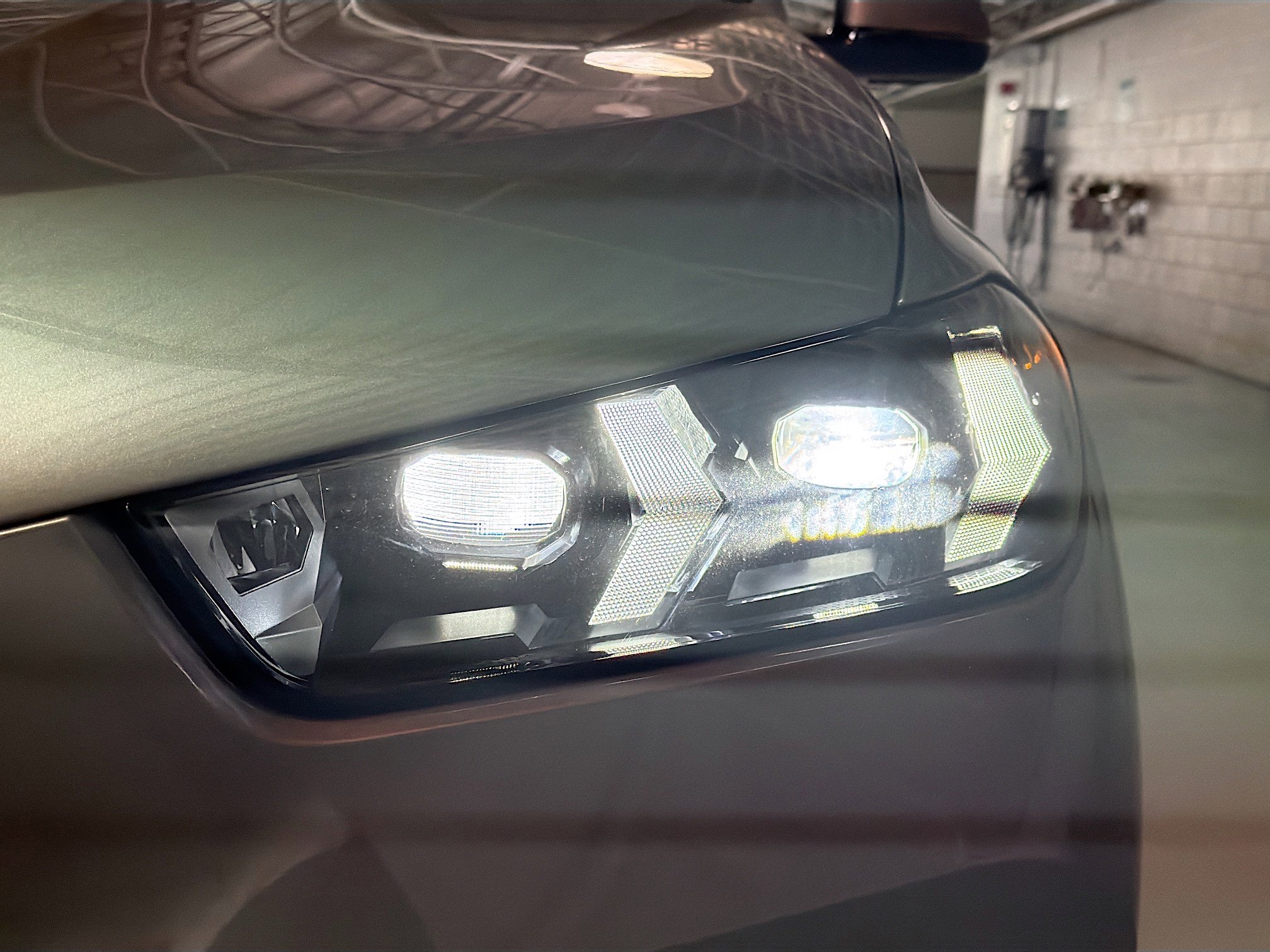 New 2026 BMW X5 xDrive50e w/ M Sport Package image 9