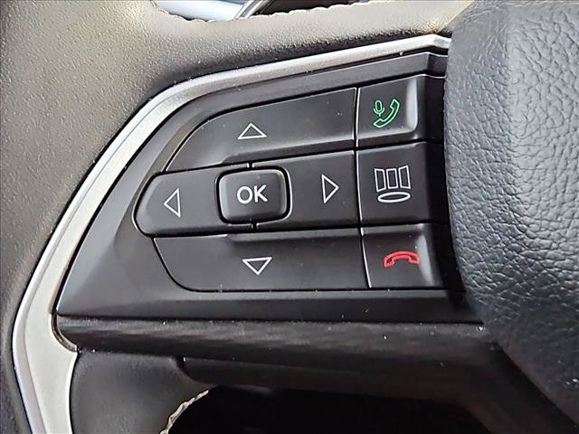 Used 2023 Jeep Grand Cherokee L Laredo AWD/4WD image 22