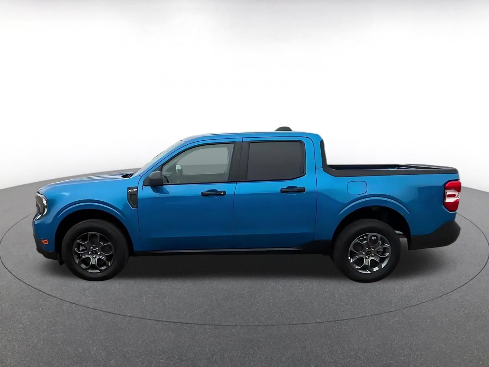 Used 2026 Ford Maverick XLT FWD image 8