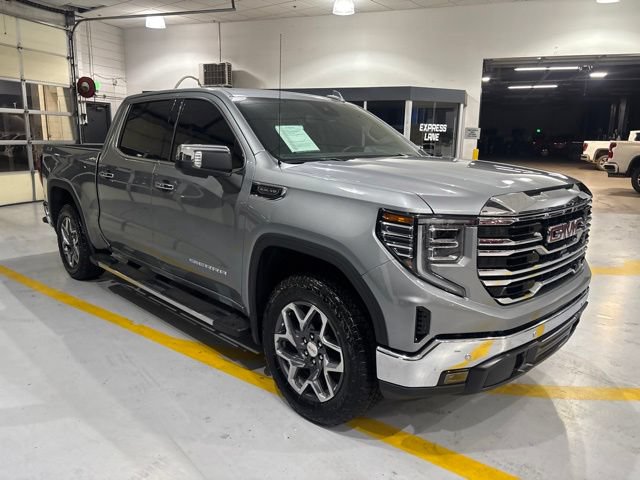 Used 2026 GMC Sierra 1500 SLT w/ SLT Premium Package AWD/4WD image 4