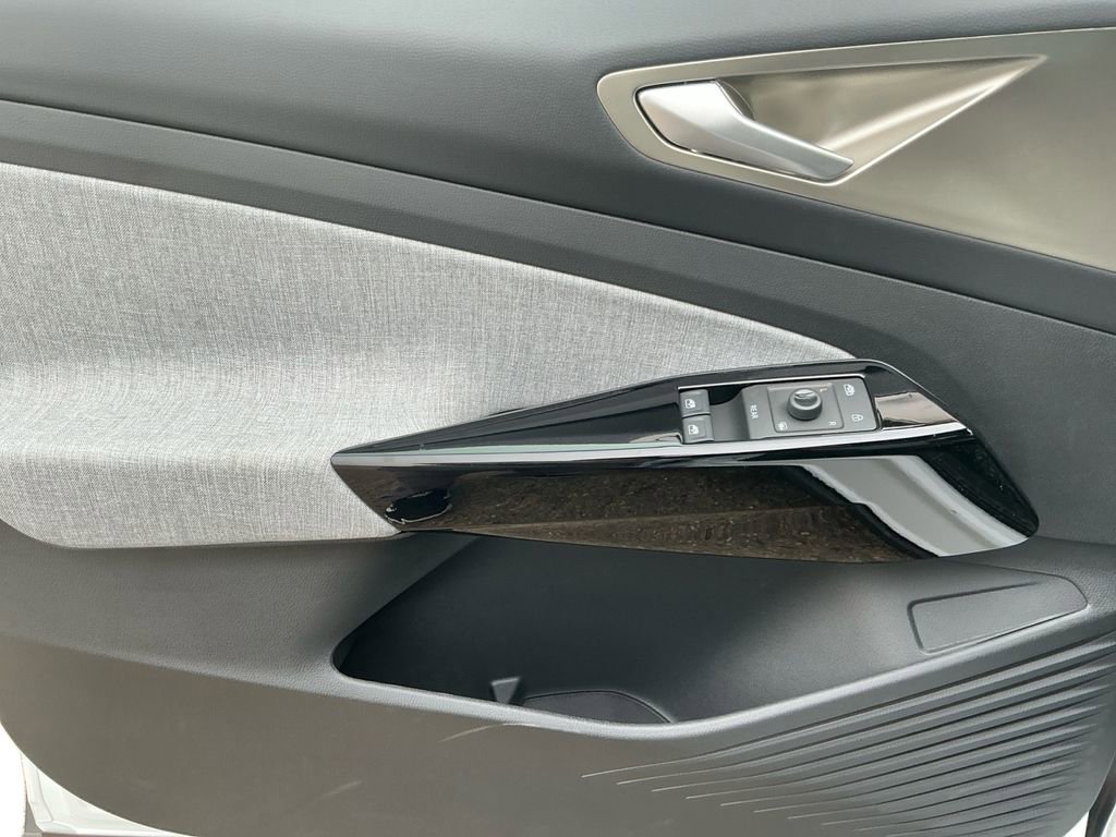 New 2026 Volkswagen ID.4 Pro image 21