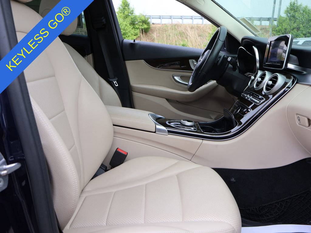 Used 2018 Mercedes-Benz C 300 Sedan image 9
