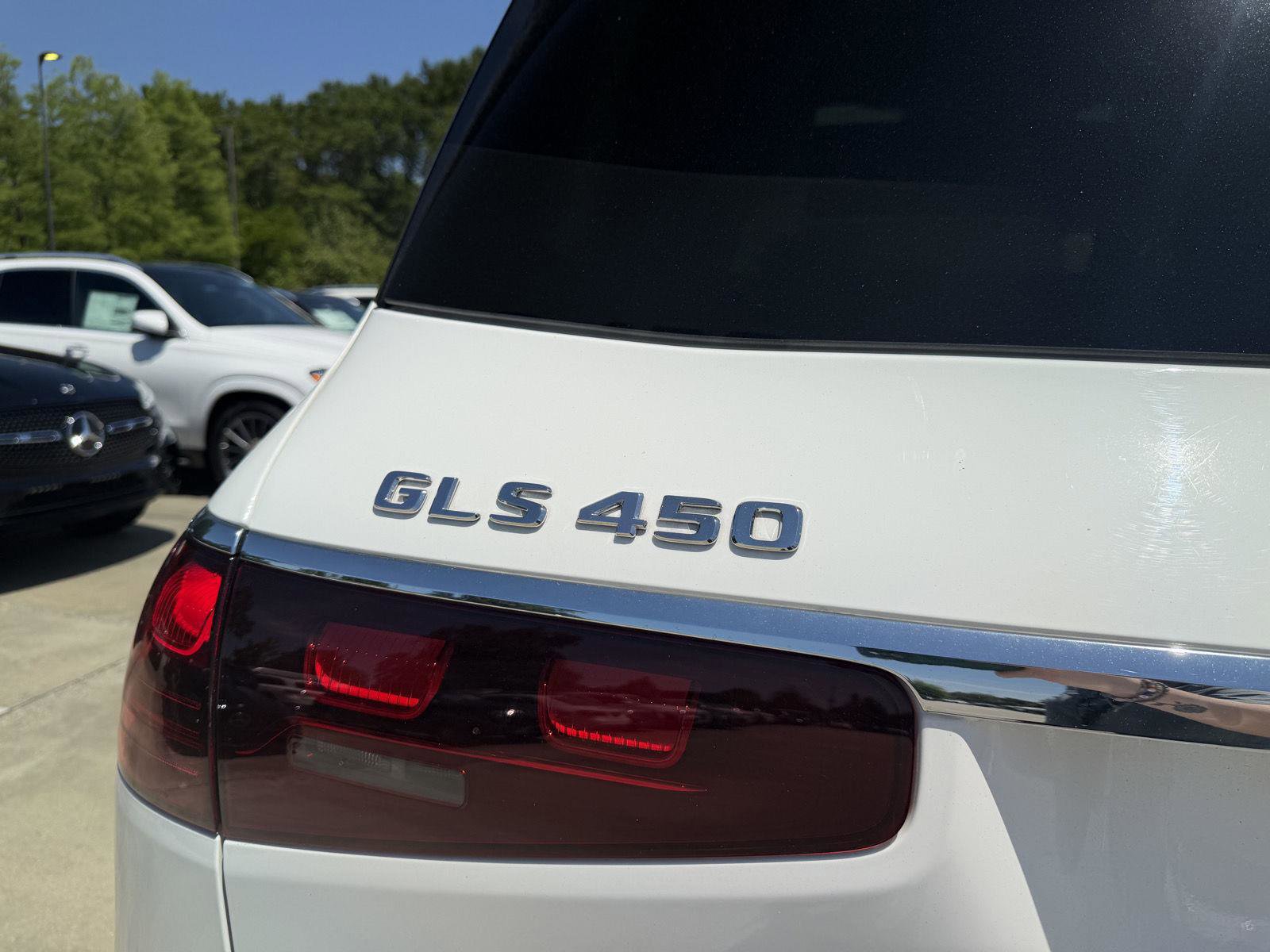 Certified 2025 Mercedes-Benz GLS 450 4MATIC image 20