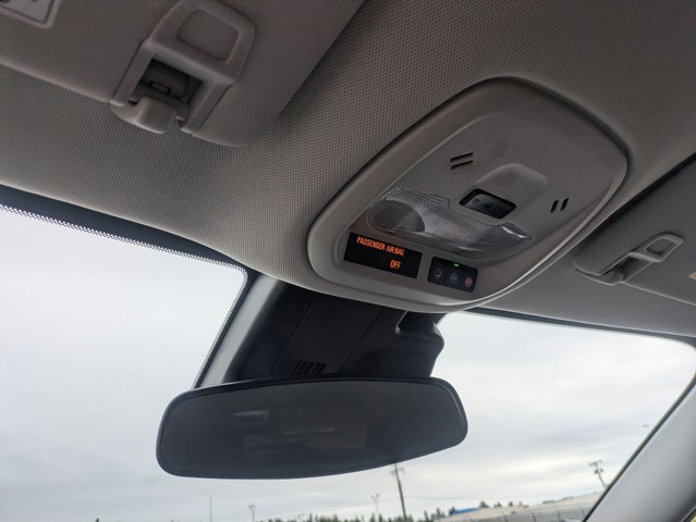 Used 2025 Chevrolet Trax LT image 20