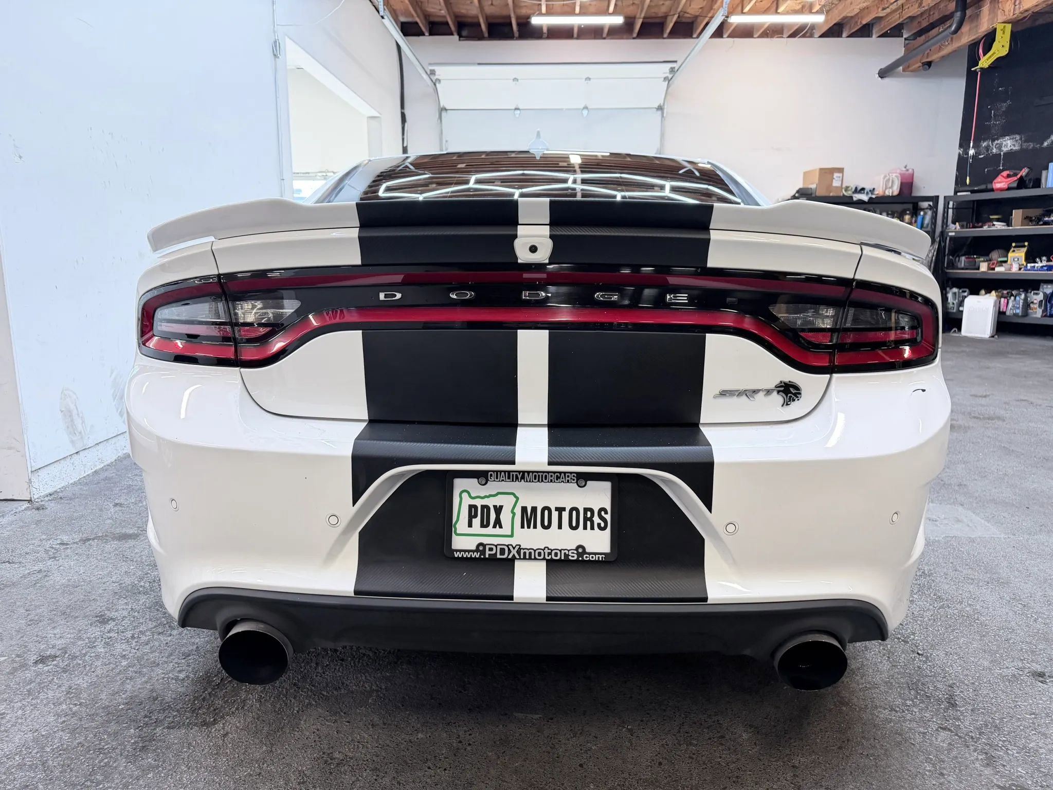 Used 2018 Dodge Charger SRT Hellcat w/ Harman/Kardon Audio Group RWD image 7