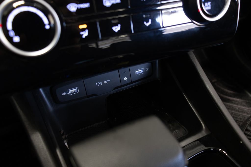 Used 2023 Hyundai Santa Cruz SEL w/ Activity Package FWD image 34
