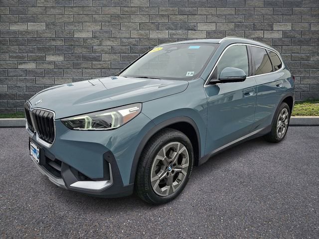 Used 2023 BMW X1 xDrive28i w/ Premium Package image 3