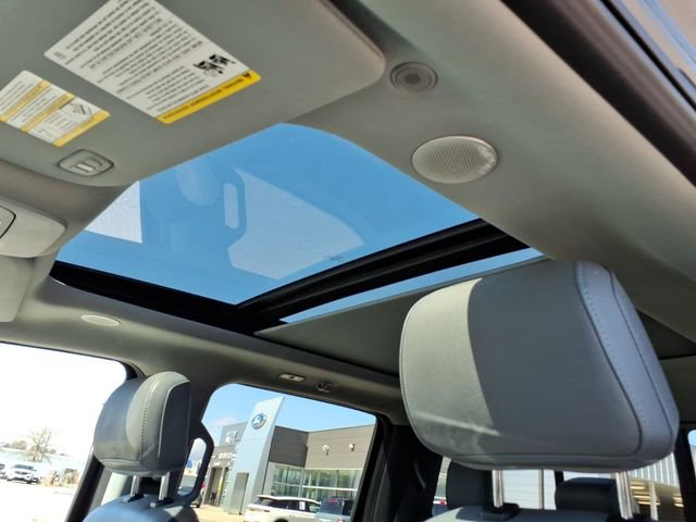 Certified 2022 Ford F150 Lariat w/ Equipment Group 502A High image 14