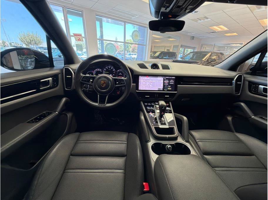 Used 2021 Porsche Cayenne E-Hybrid AWD/4WD image 15