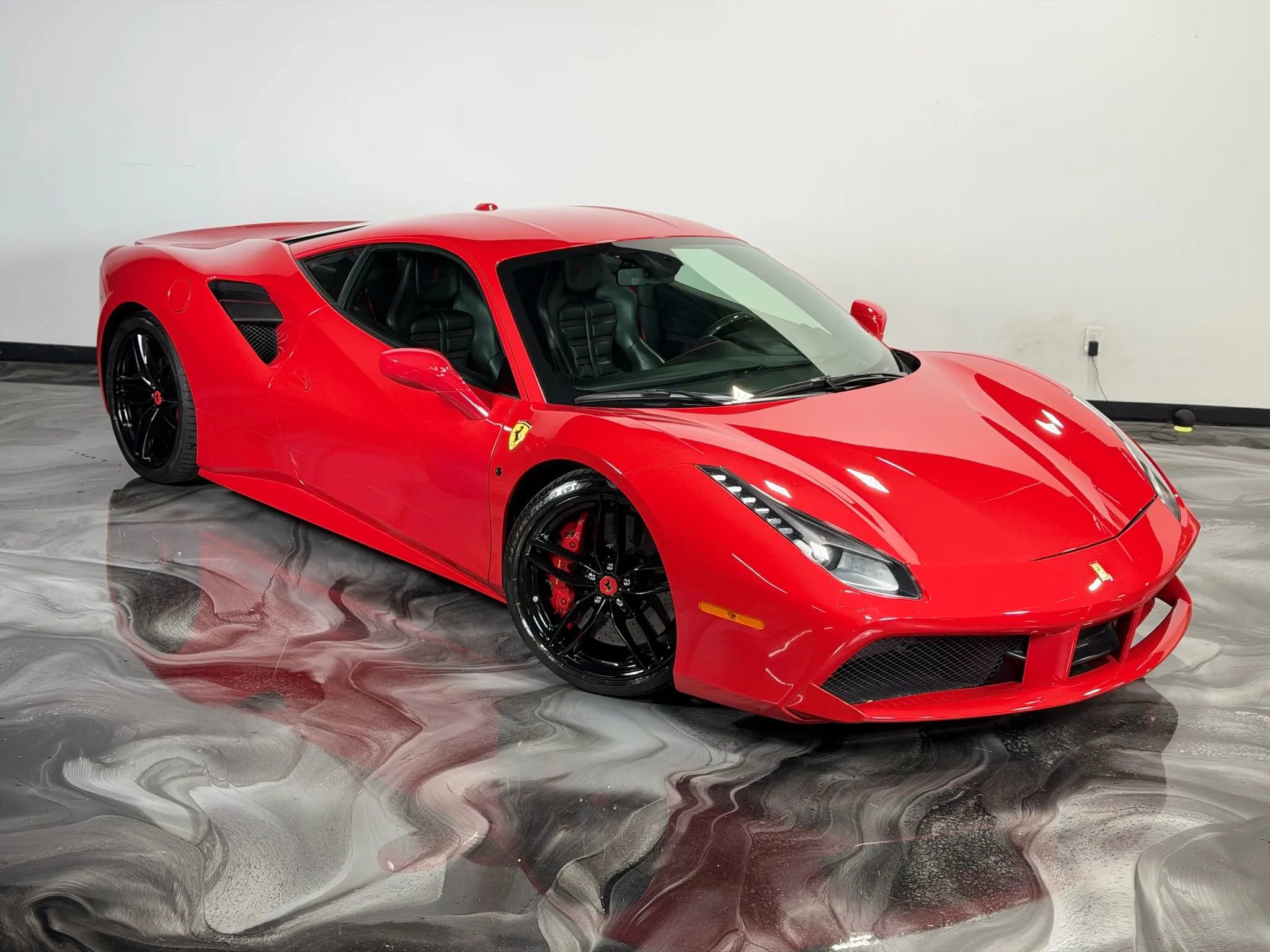 Used 2016 Ferrari 488 GTB image 16