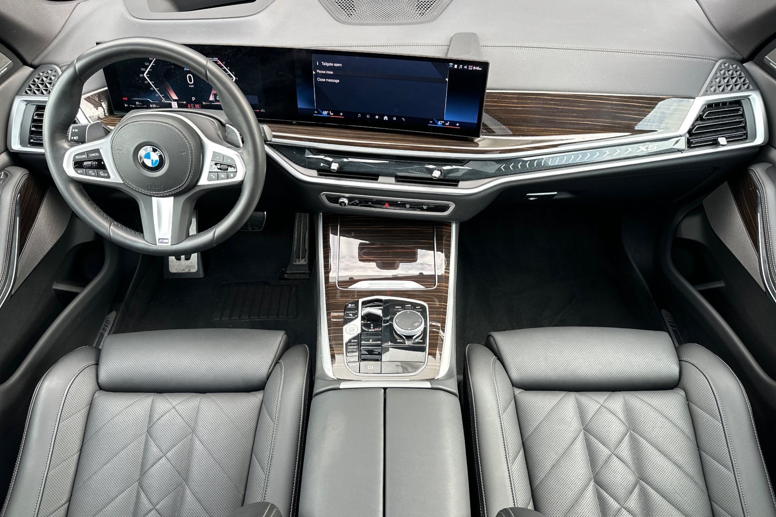 Used 2024 BMW X5 xDrive40i w/ M Sport Package AWD/4WD image 12