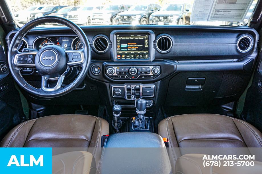 Used 2022 Jeep Wrangler Unlimited Sahara w/ Dual Top Group image 27