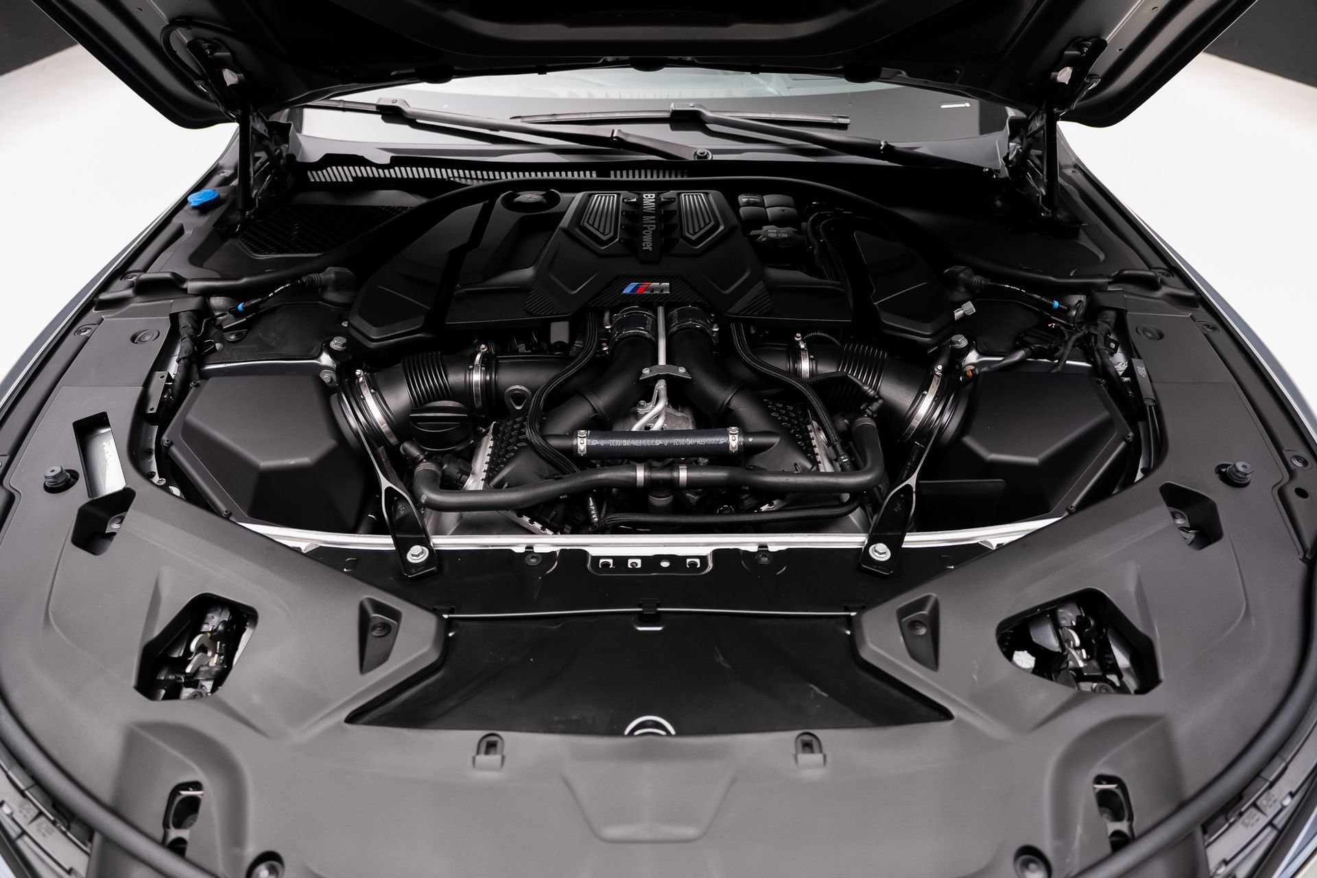 Used 2024 BMW M8 Competition AWD/4WD image 80