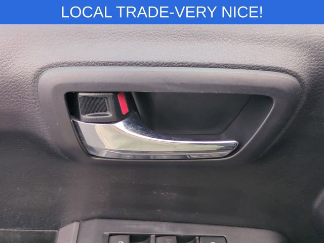 Used 2020 Toyota Tacoma TRD Off-Road image 25