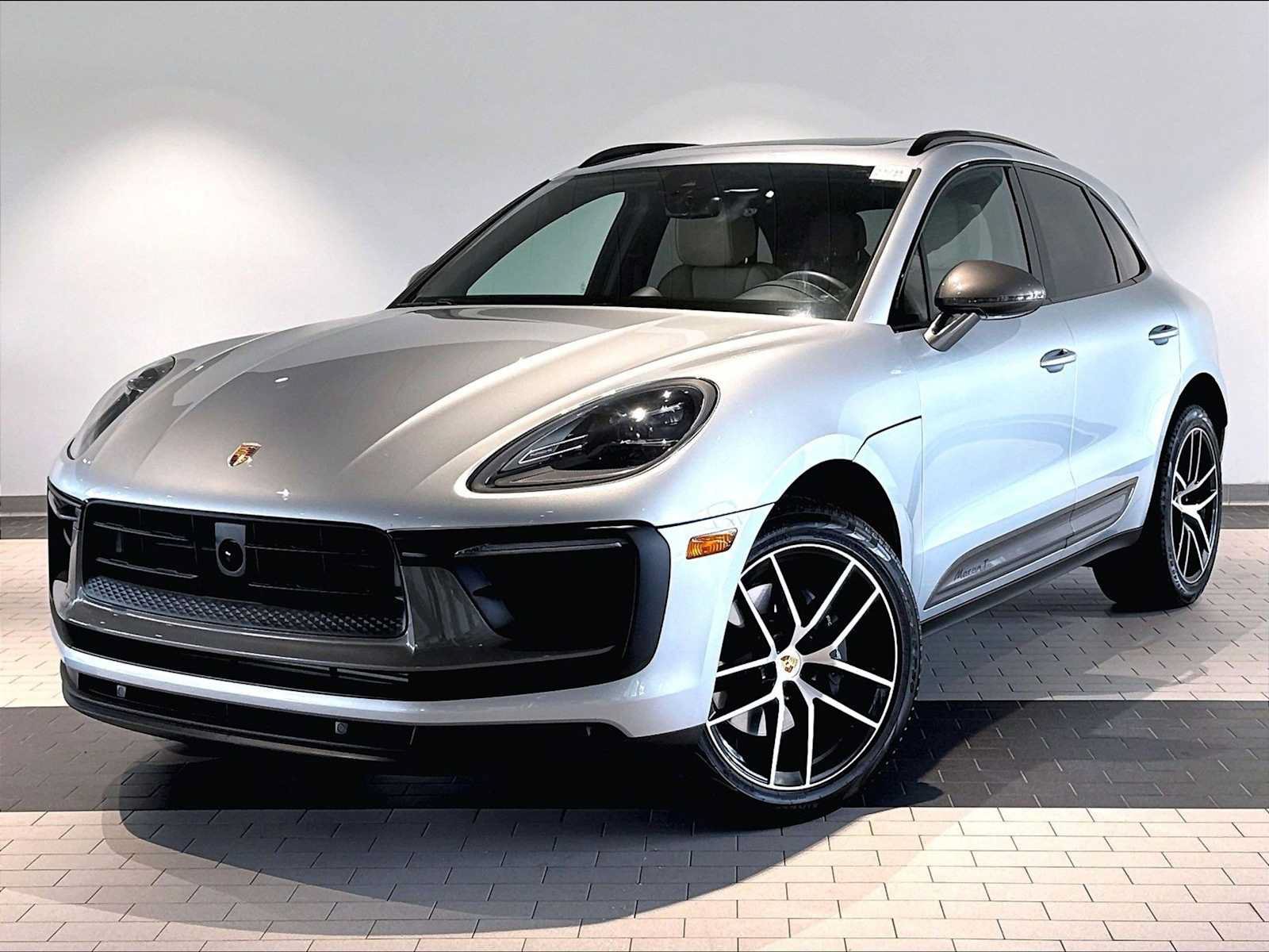 Used 2026 Porsche Macan Turbo AWD/4WD image 1