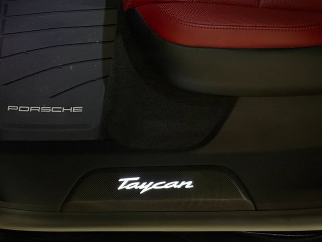 Certified 2022 Porsche Taycan AWD/4WD image 29