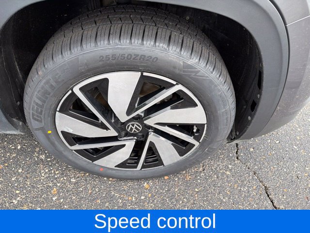 Used 2024 Volkswagen Atlas SE FWD image 5