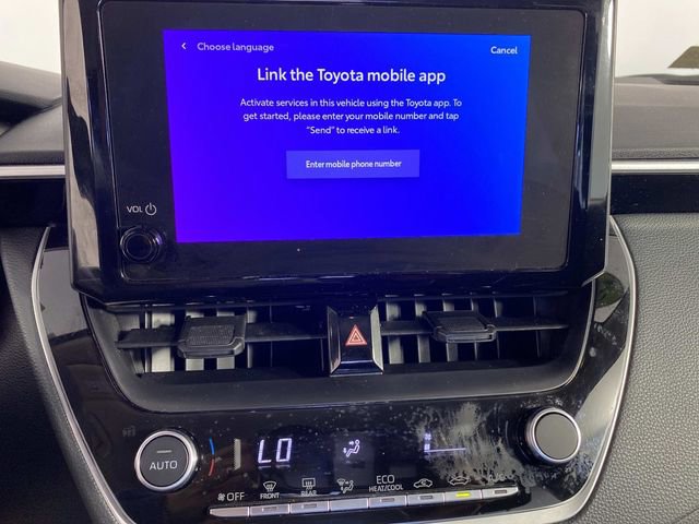 Used 2025 Toyota Corolla LE FWD image 20