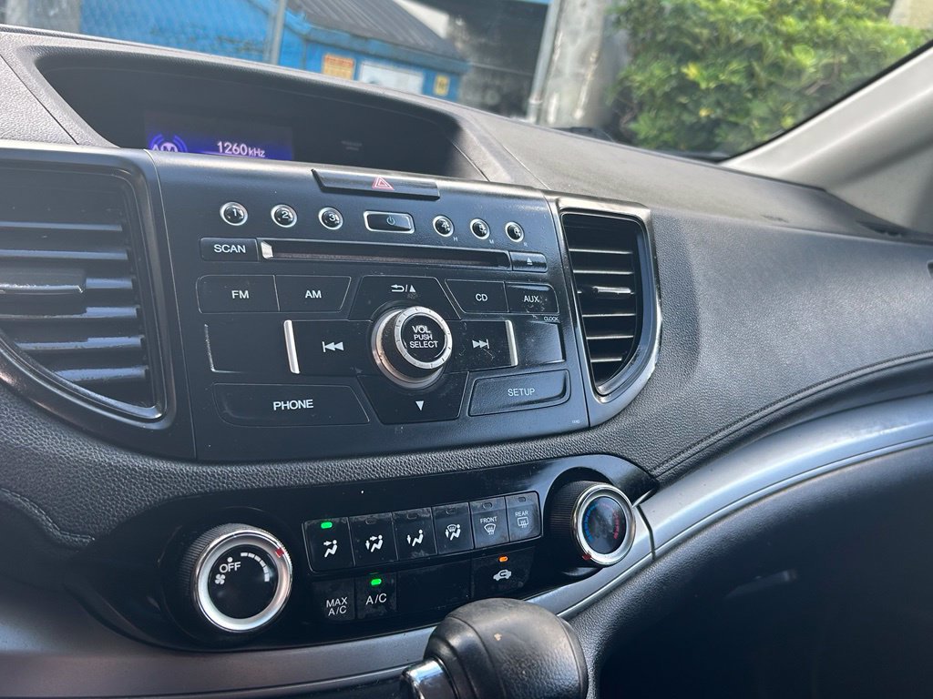 Used 2015 Honda CR-V LX image 20