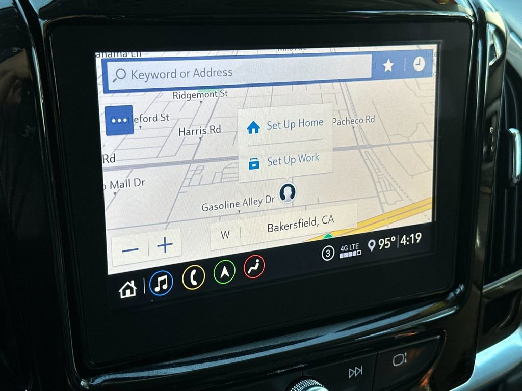 Used 2021 Chevrolet Traverse Premier w/ Redline Edition FWD image 19