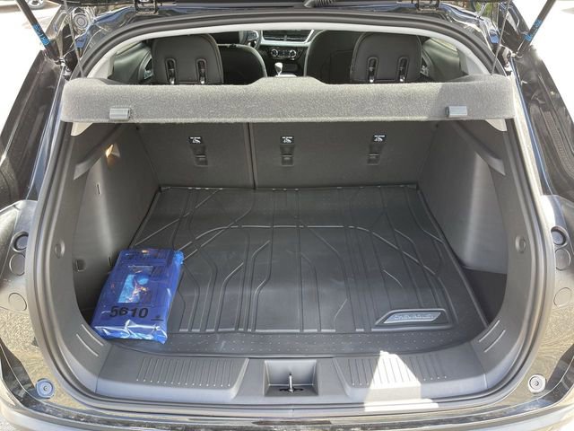 New 2026 Chevrolet Trax LT w/ Driver Confidence Package FWD image 22