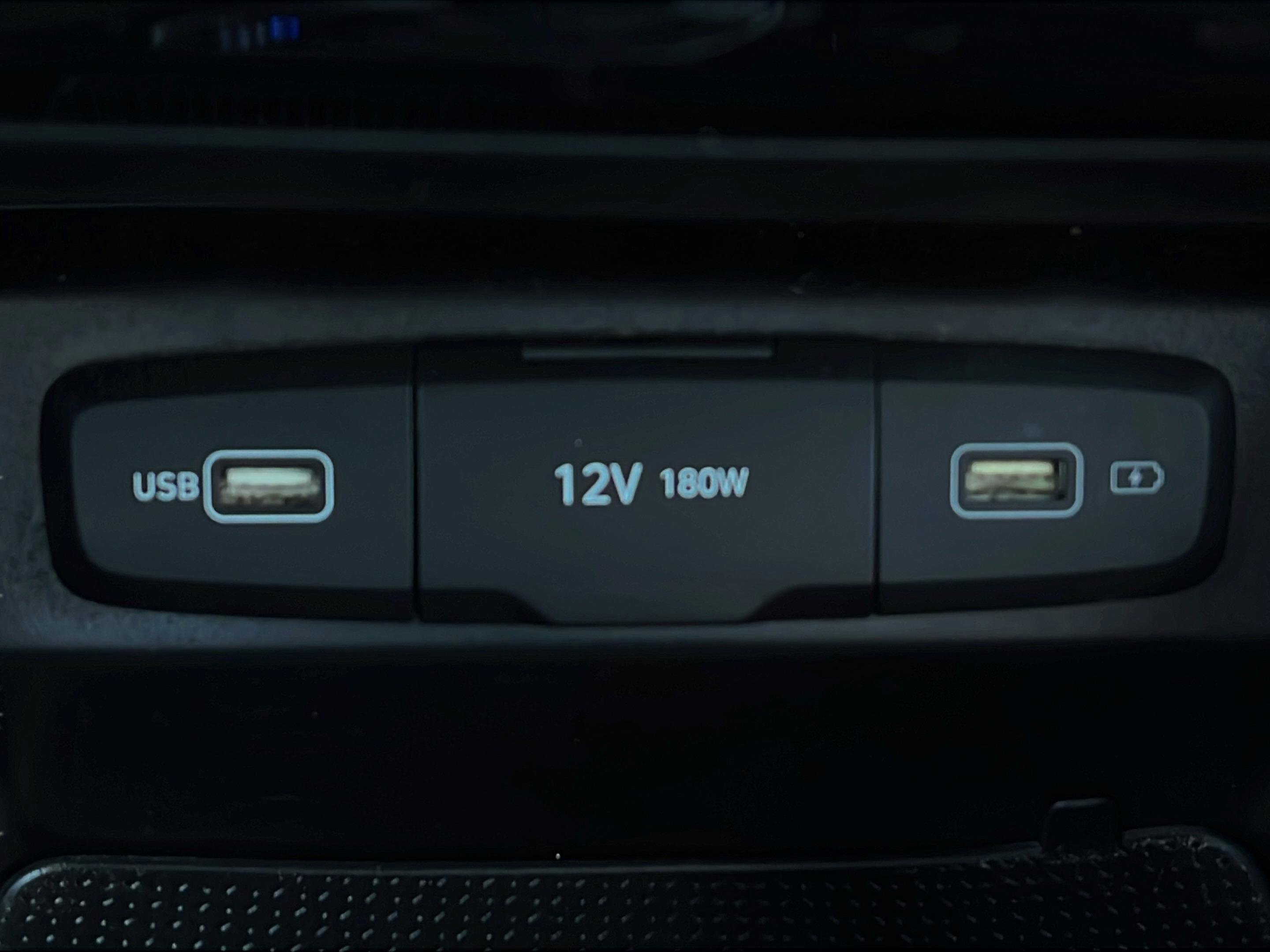 Certified 2022 Hyundai Santa Cruz SEL FWD image 16