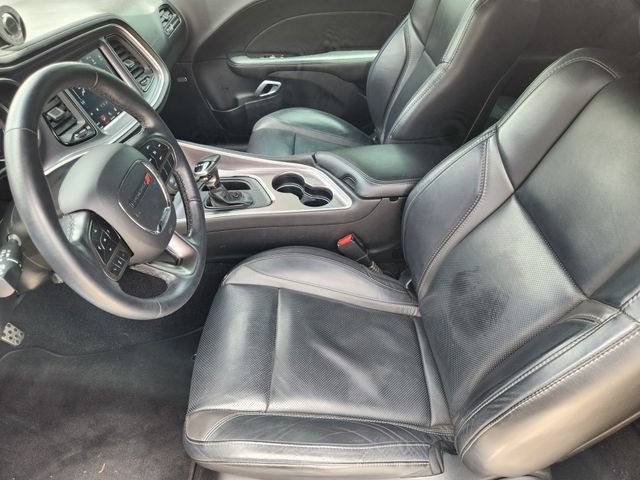 Used 2020 Dodge Challenger SXT w/ Plus Package RWD image 12