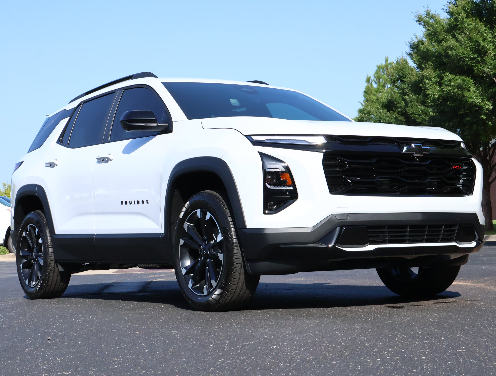 New 2027 Chevrolet Equinox RS w/ Safety and Technology Package