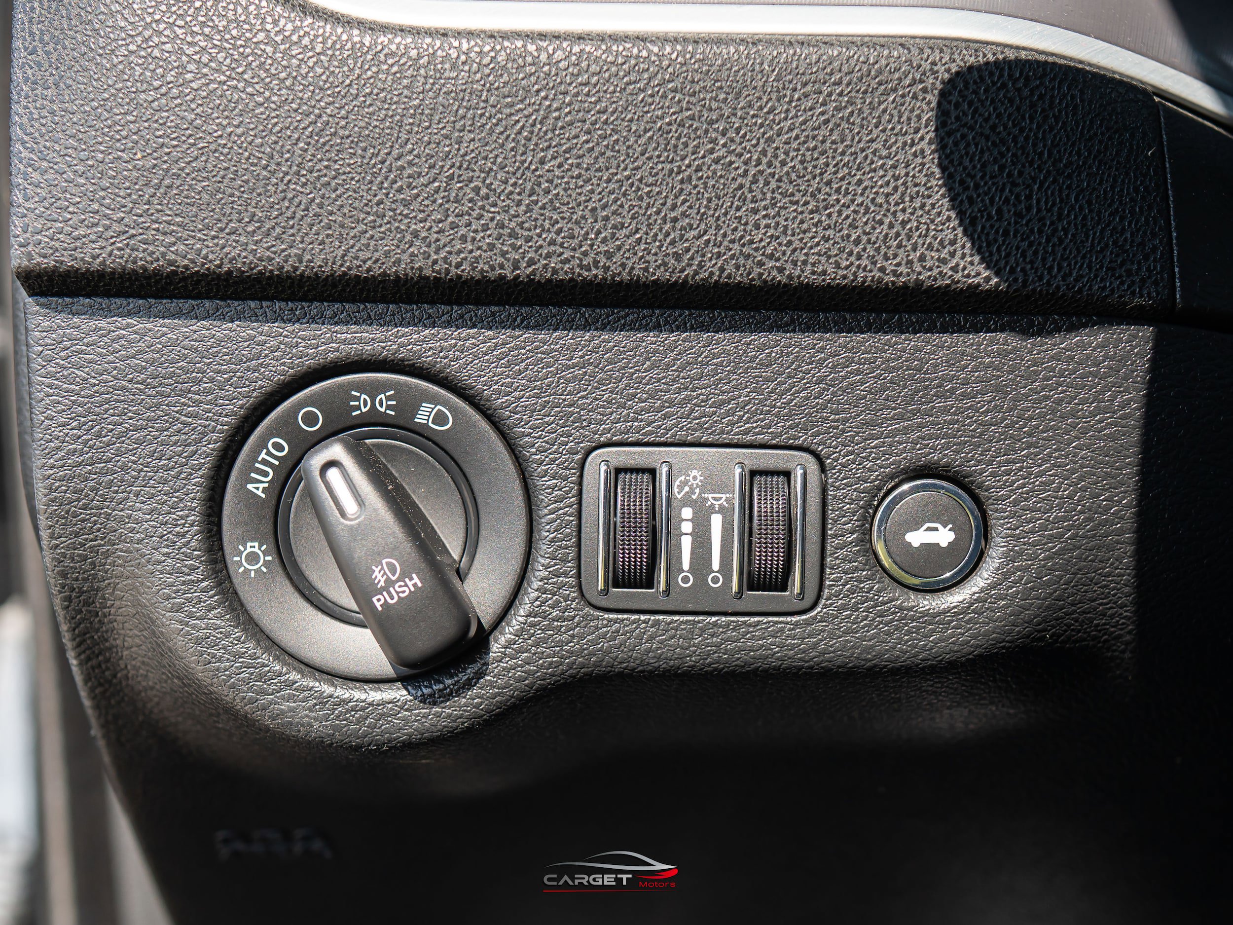 Used 2022 Dodge Charger Scat Pack w/ Navigation & Travel Group RWD image 36
