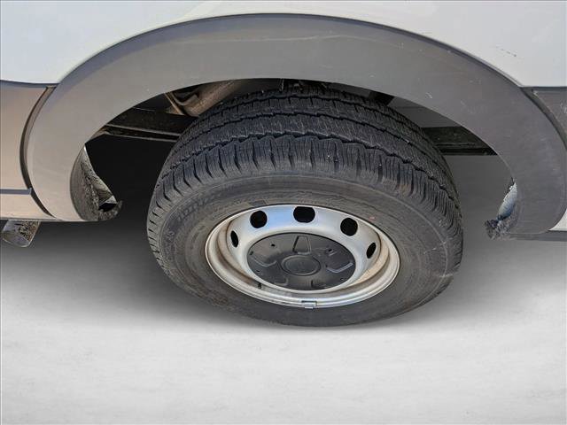 Used 2024 Ford Transit 250 148 Medium Roof w/ Load Area Protection Package RWD image 5