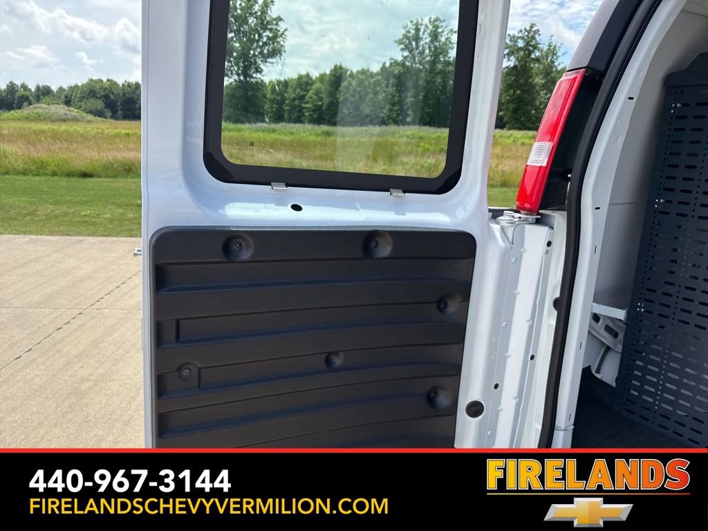 New 2025 Chevrolet Express 2500 w/ Driver Convenience Package image 34