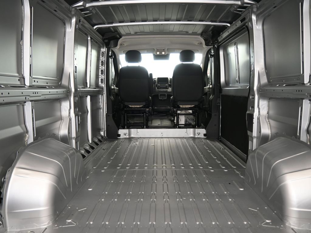 Used 2025 RAM ProMaster 1500 FWD image 28