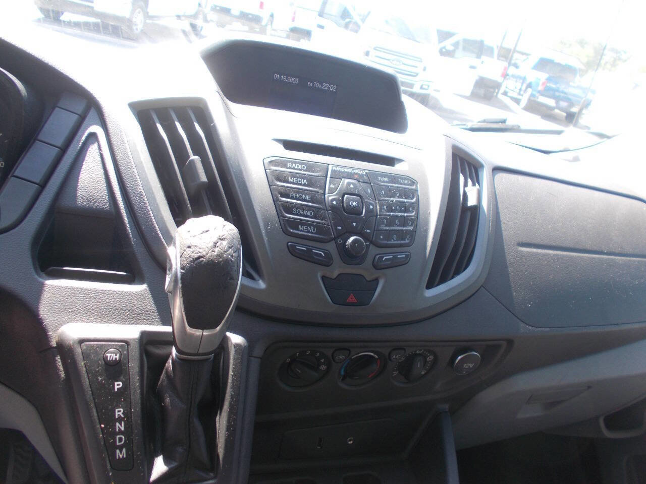 Used 2015 Ford Transit 250 130 Low Roof RWD image 12