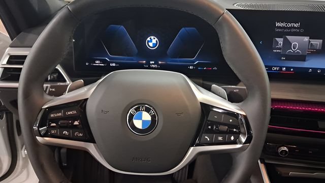 Used 2026 BMW 330i xDrive Sedan AWD/4WD image 12