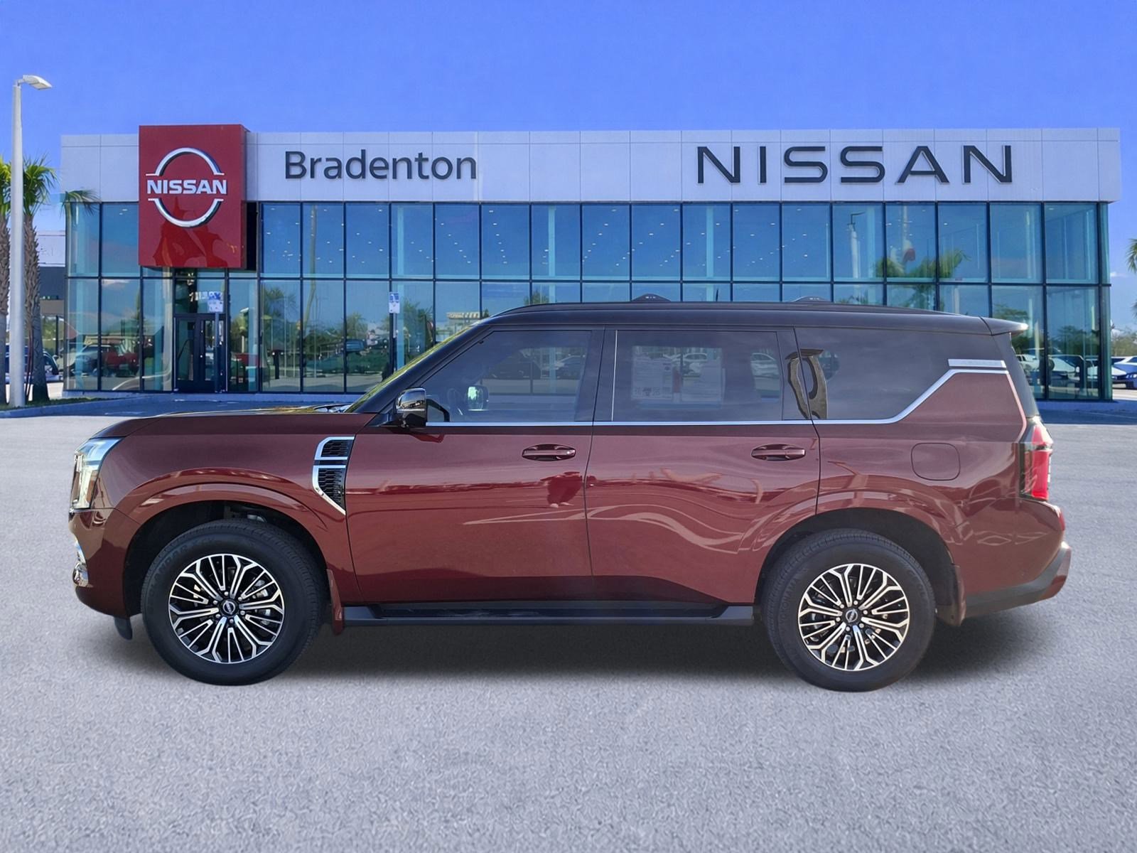 Certified 2025 Nissan Armada Platinum image 8
