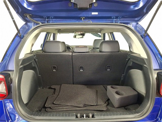 Used 2022 Hyundai Venue Limited image 26