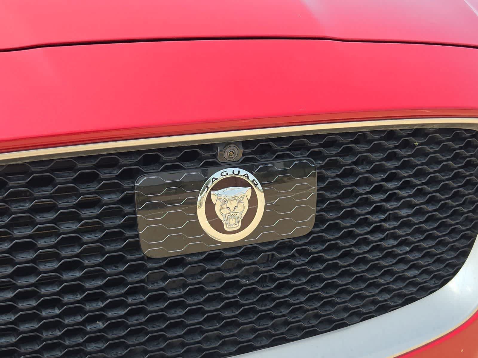 Used 2017 Jaguar F-PACE R-Sport AWD/4WD image 10