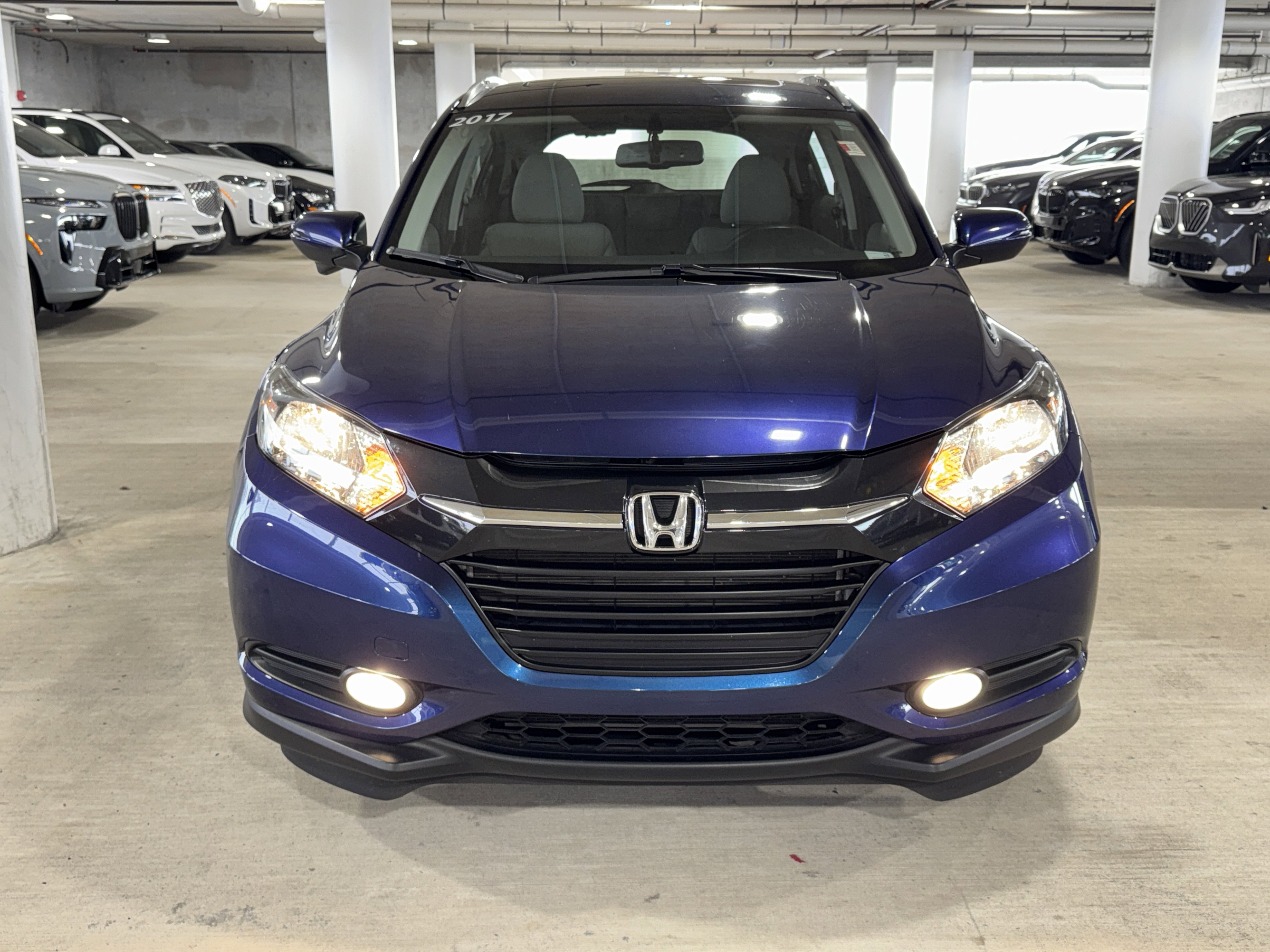 Used 2017 Honda HR-V EX-L image 3